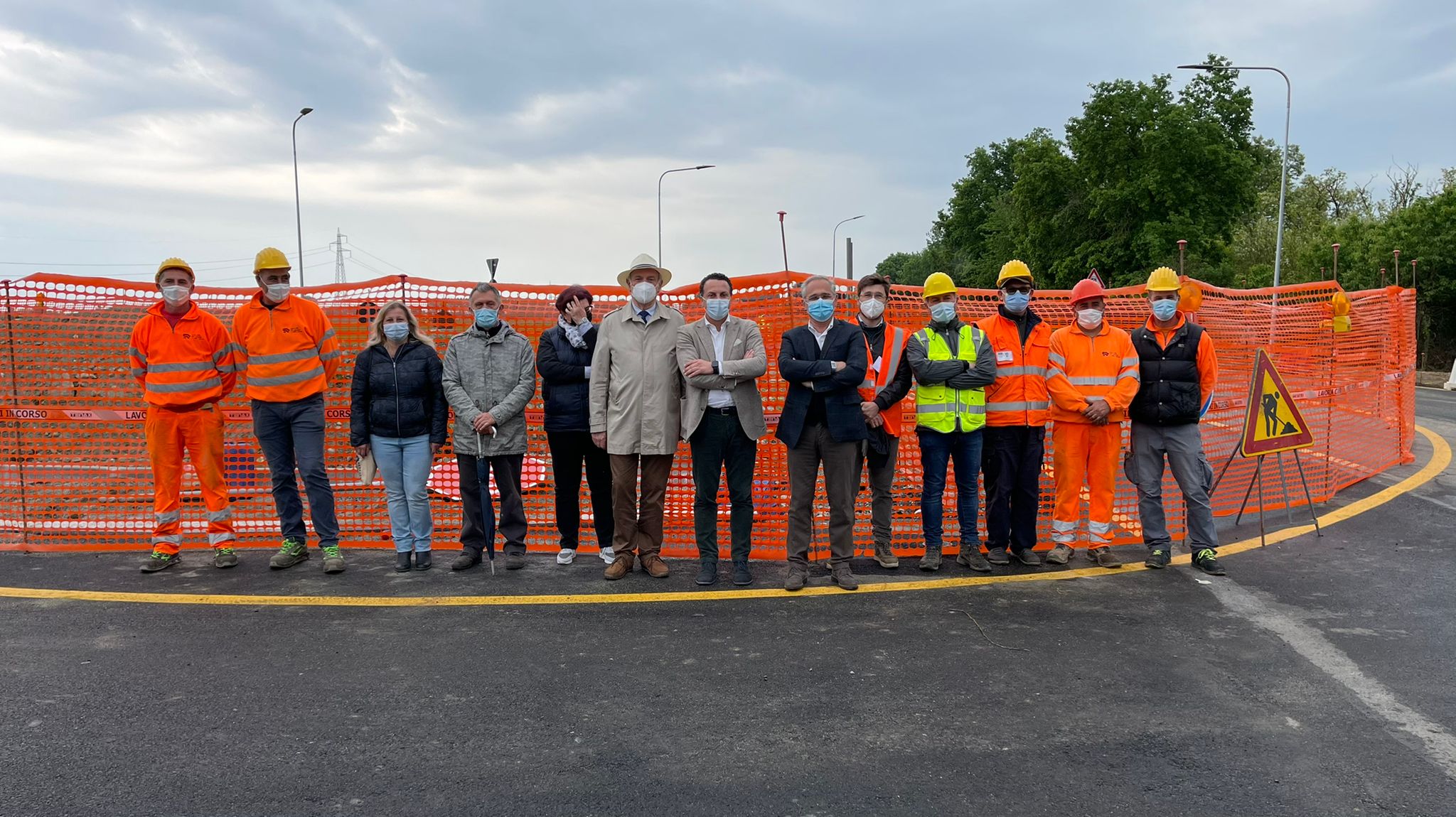 Inaugurato ieri il nuovo senso rotatorio lungo la sp 37 a saluggia